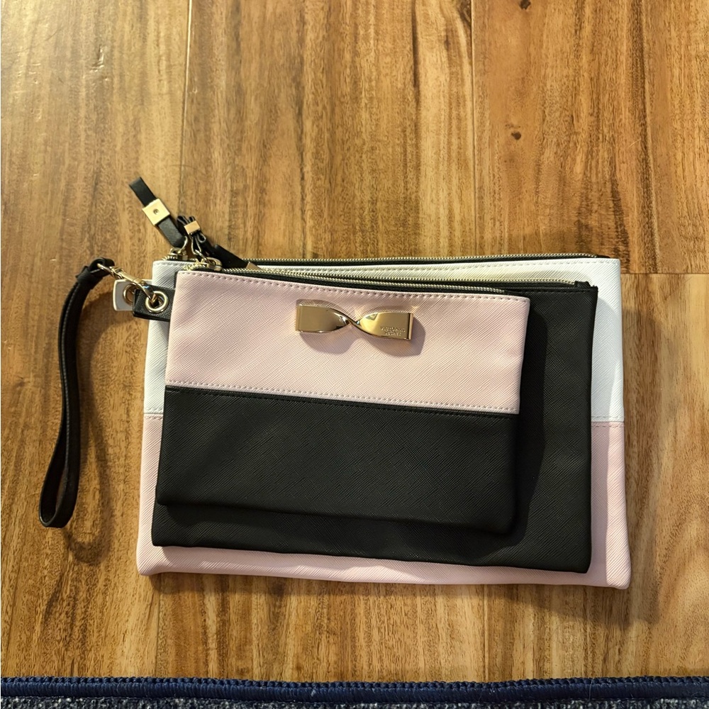 Victoria’s Secret Wristlet Set